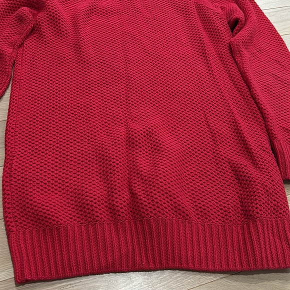 Red Women’s Knit Sweater. Size Medium - Picture 5 of 6